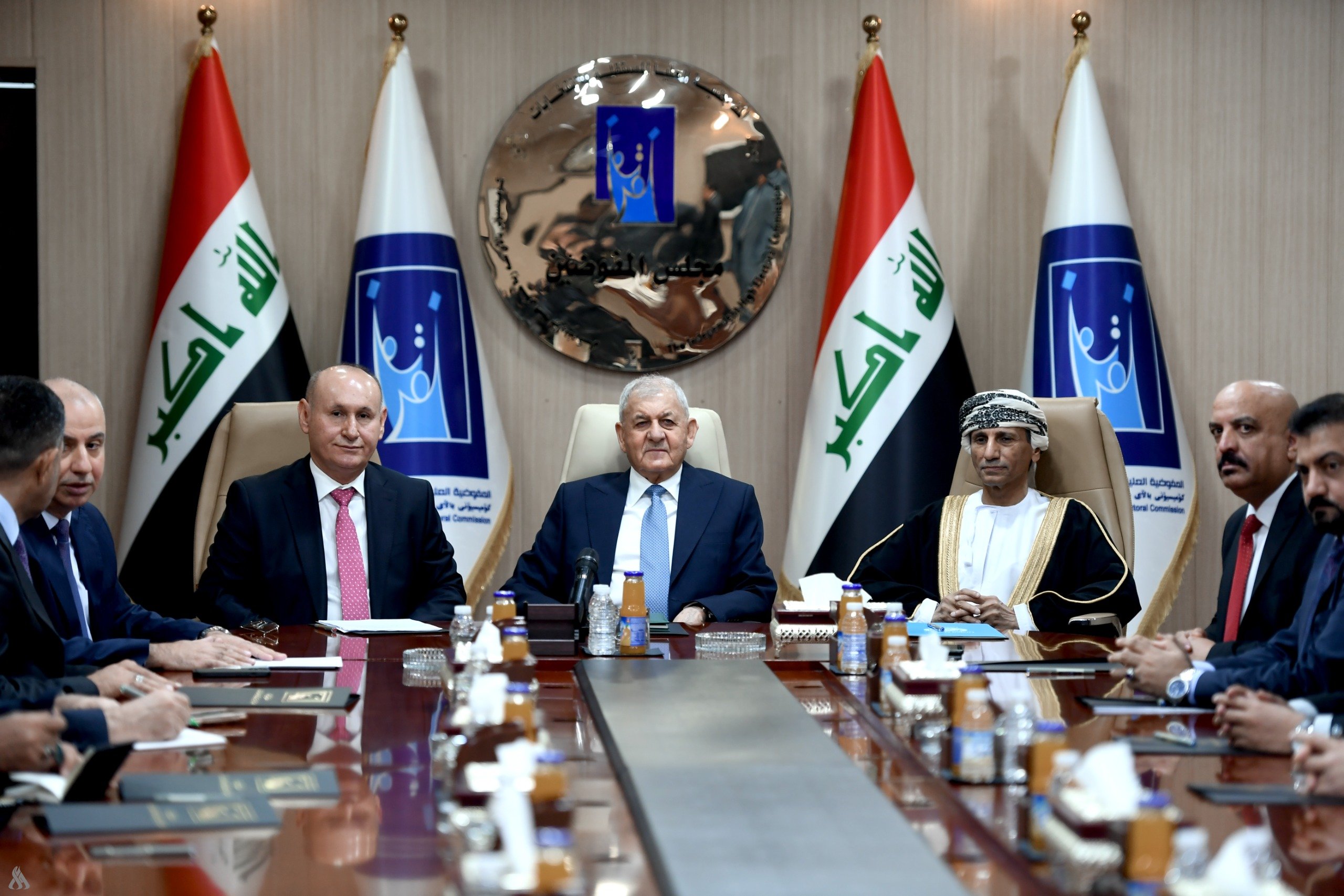 مكتب انتخابات ذي قار يعلن إكمال جميع الاستعدادات لإجراء التصويت الخاص dfv